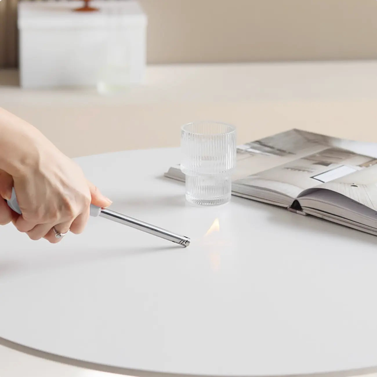 Nordic Small Round Bar Table with Stump Base