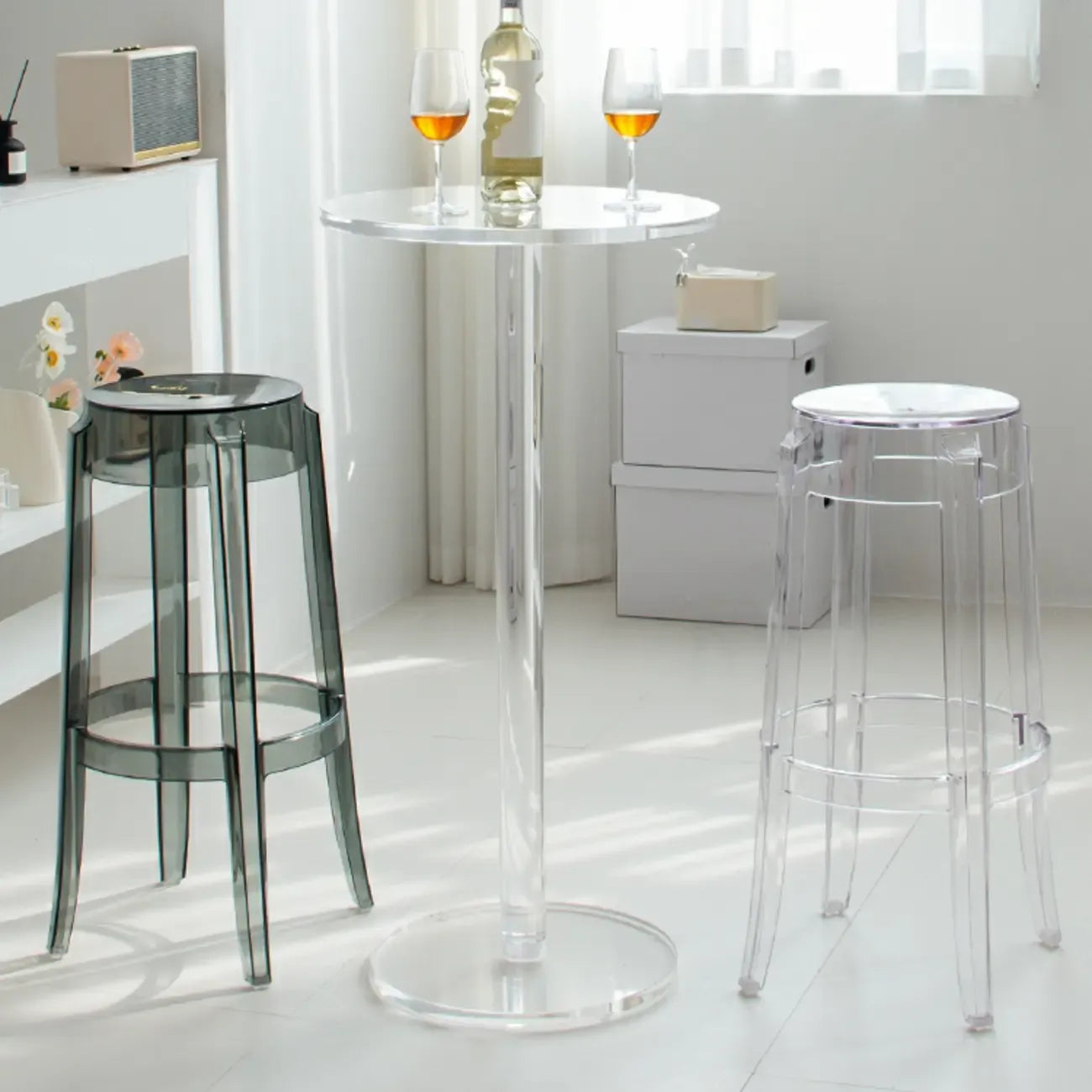Modern Clear Acrylic Round Pedestal Bar Tables