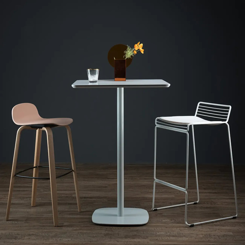 Modern Square Bar Table with Leg Support for Kitchens