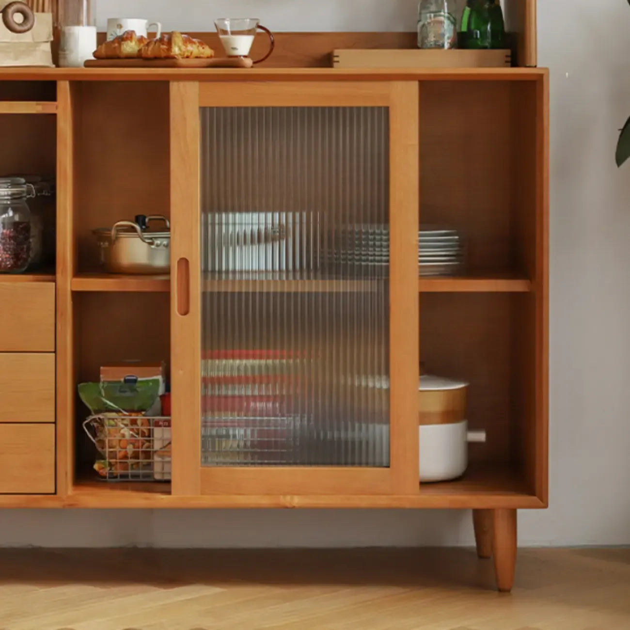 Sliding Door Wood Modern Sideboard with Cabinets